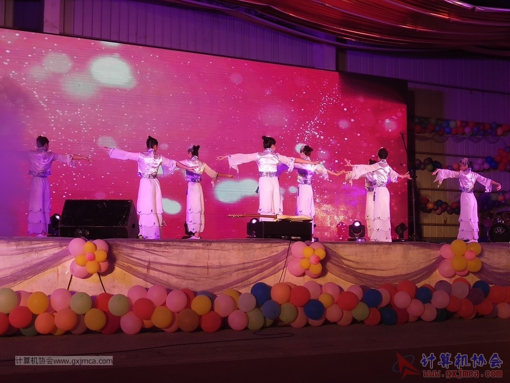 180525strzywh38.jpg