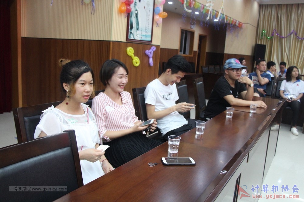 180609TLJJS114.JPG