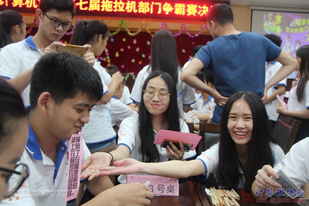 180609TLJJS142.JPG
