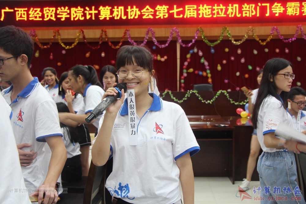 180609TLJJS153.JPG