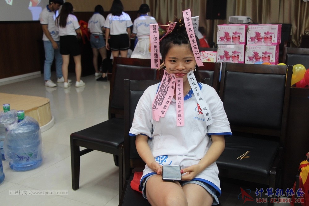 180609TLJJS242.JPG