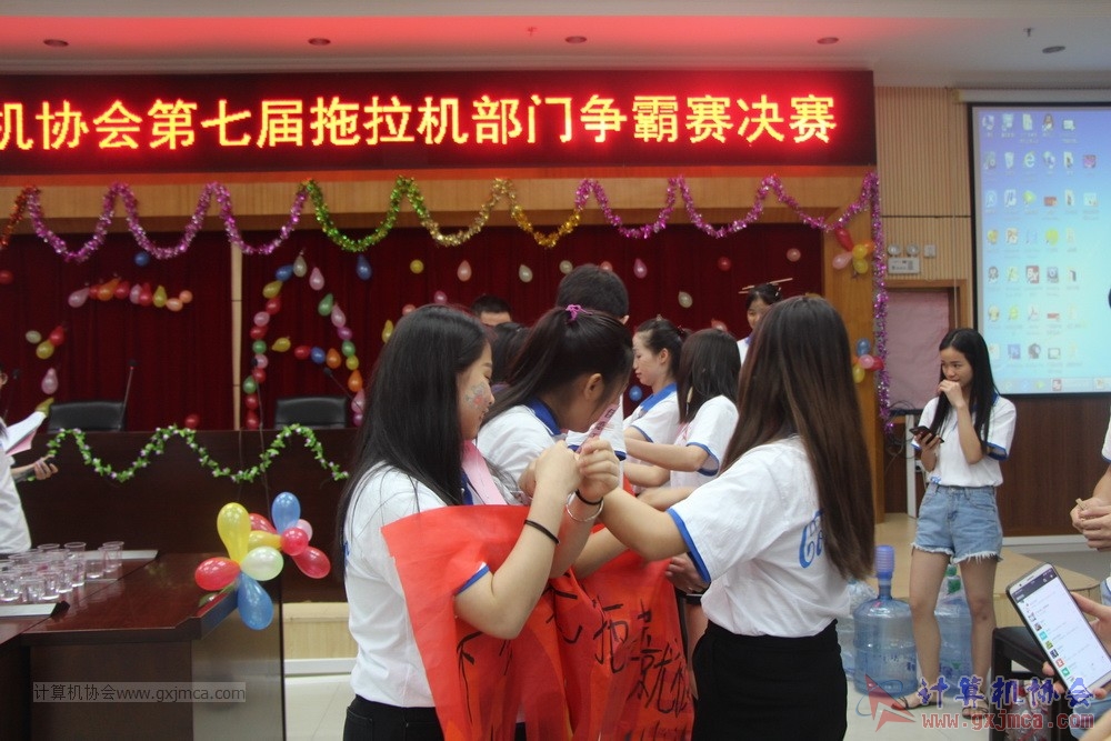 180609TLJJS276.JPG