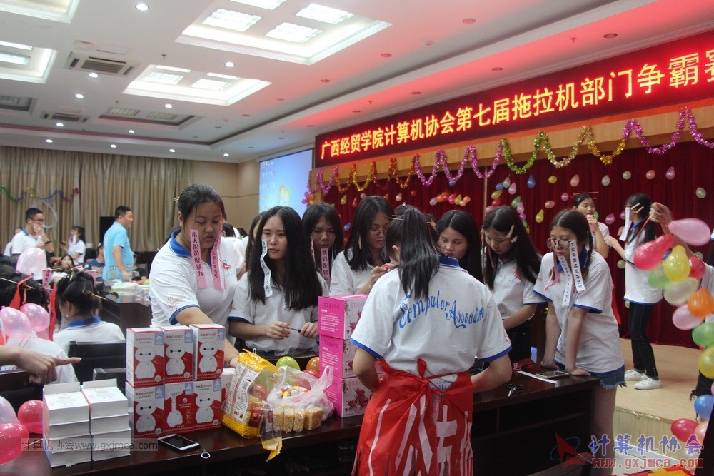 180609TLJJS290.JPG