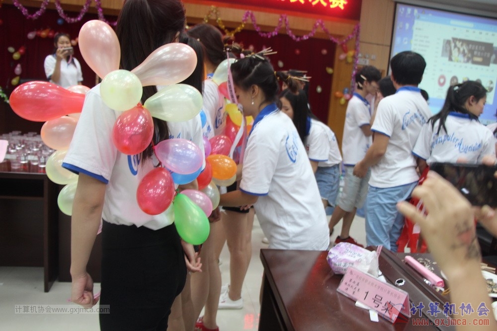 180609TLJJS295.JPG