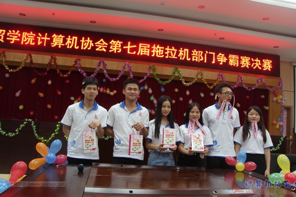 180609TLJJS302.JPG