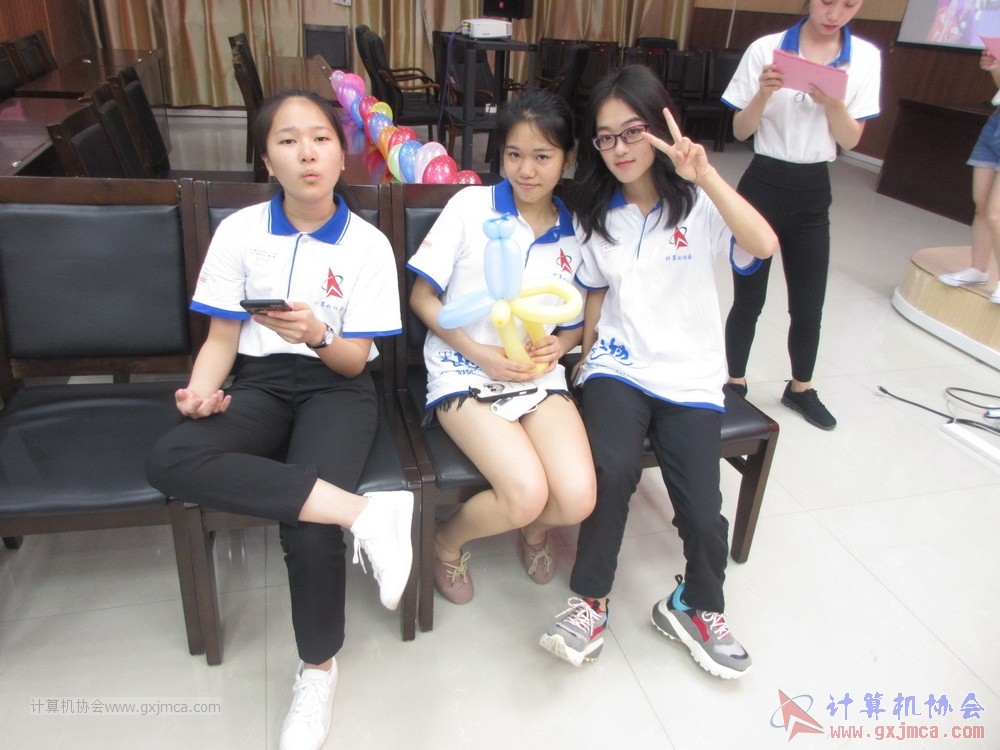 180609TLJJS328.JPG