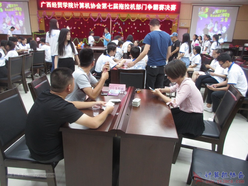180609TLJJS344.JPG