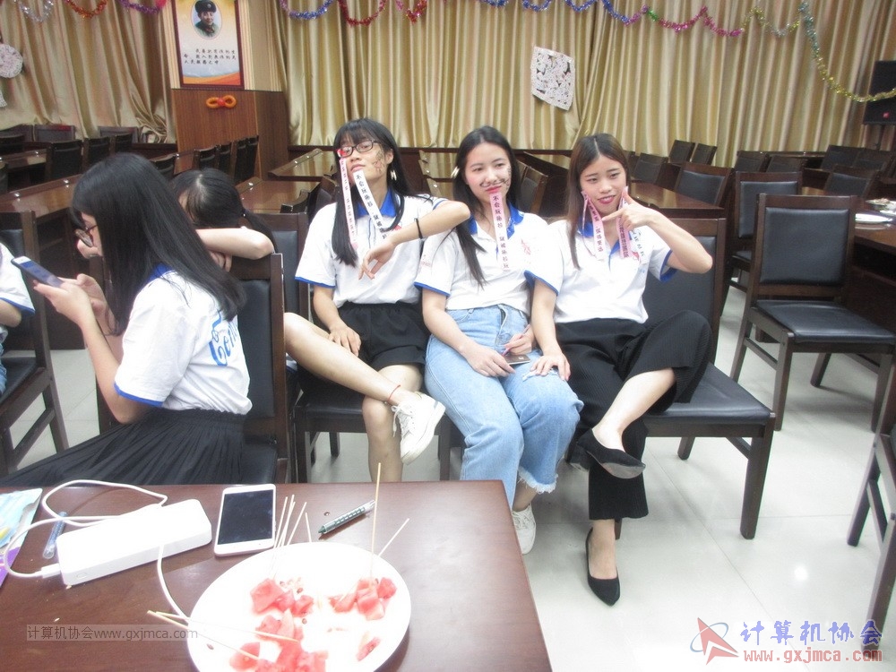 180609TLJJS382.JPG