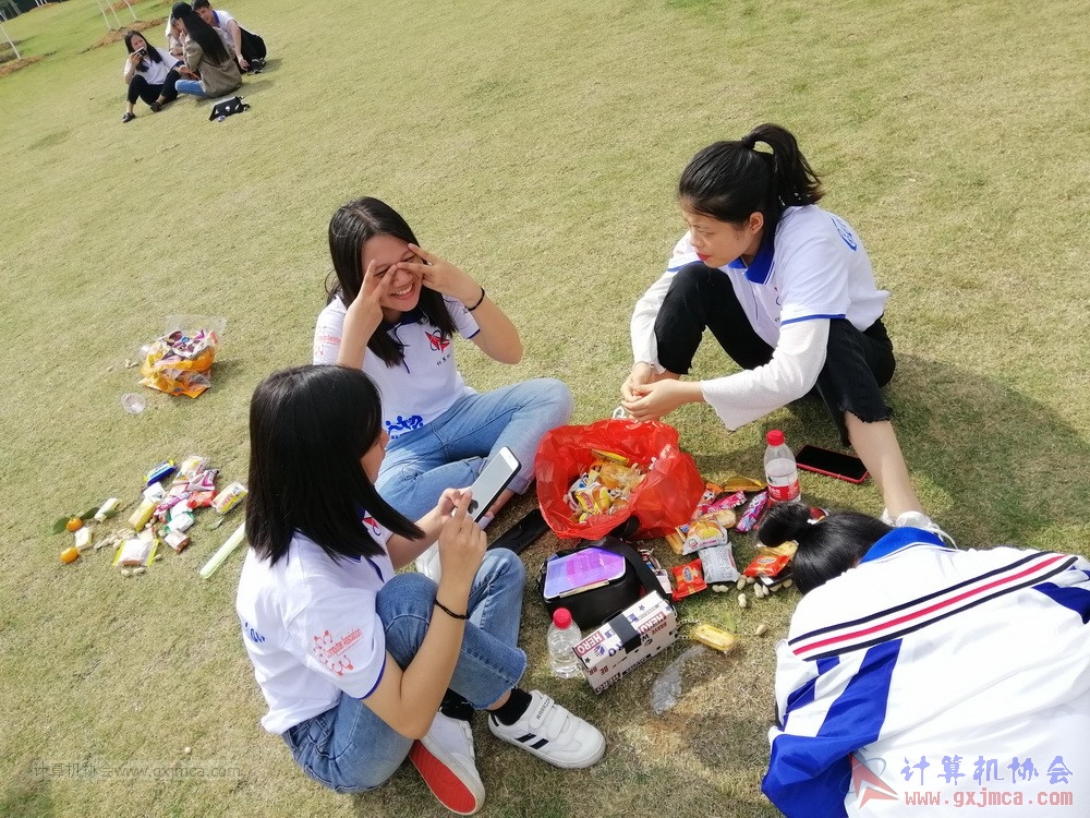 181202xh2017-2018jdxhd024.jpg