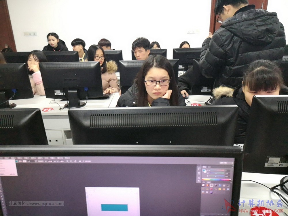 20181213xh2017-2018pstxpx017.jpg