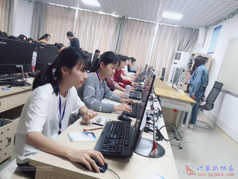 180320txcl07.jpg