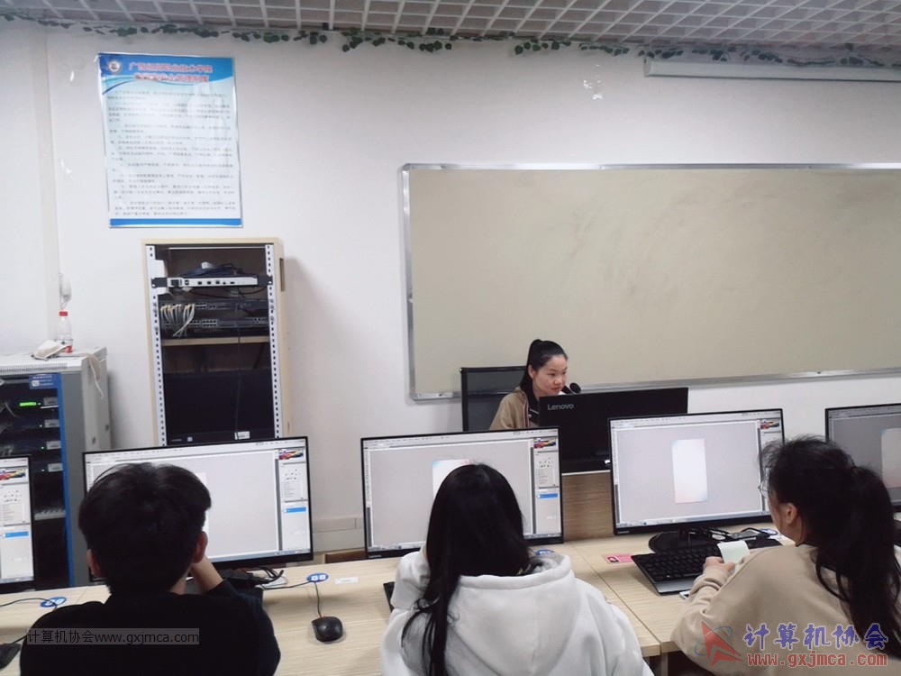 180320txcl30.jpg