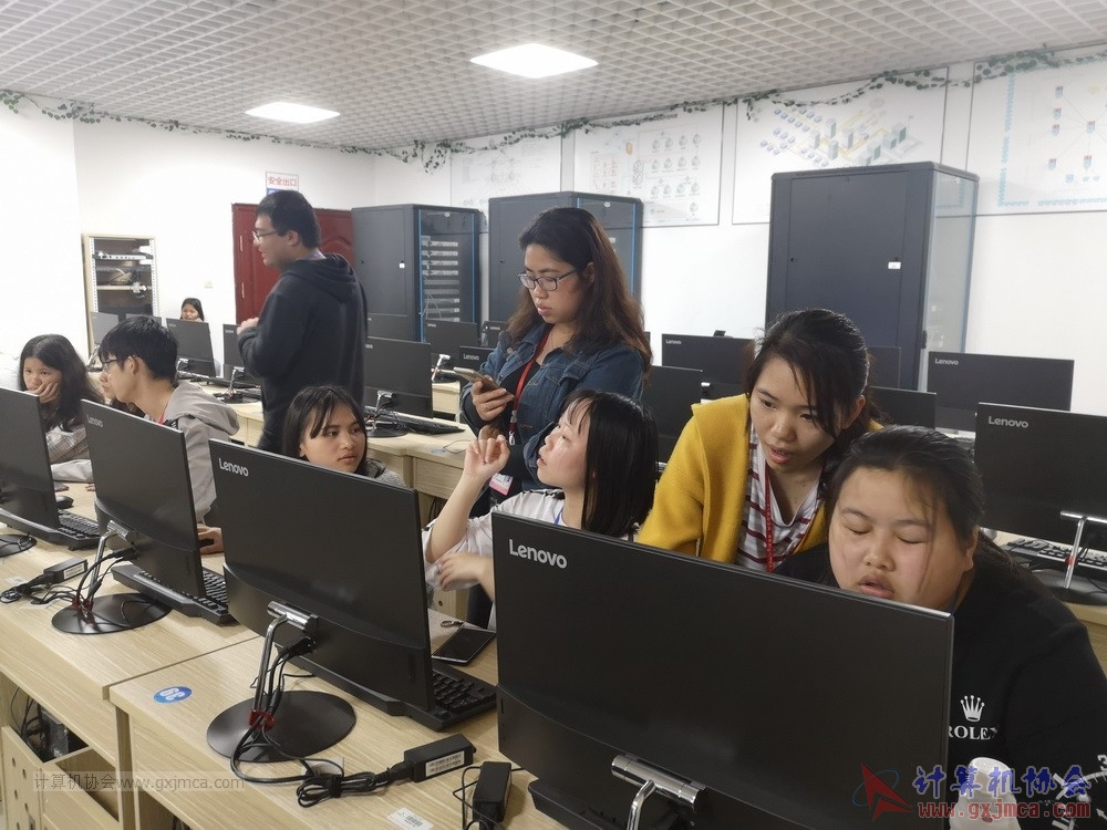 180320txcl61.jpg