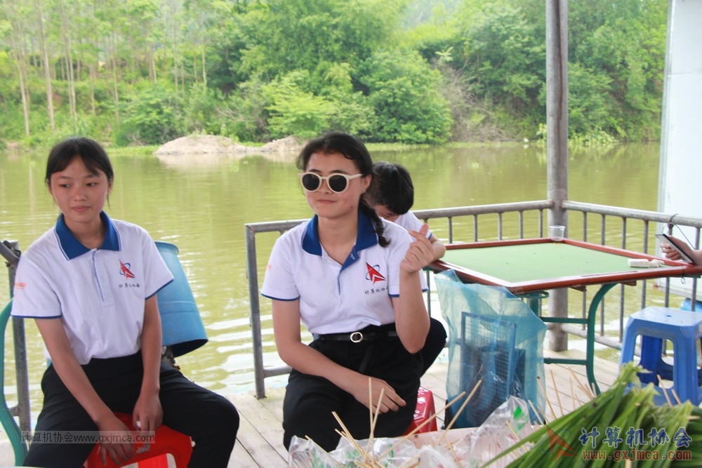 180512xhcy265.JPG