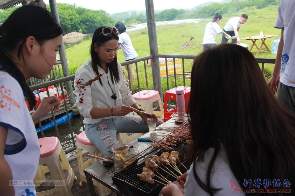 180512xhcy268.JPG