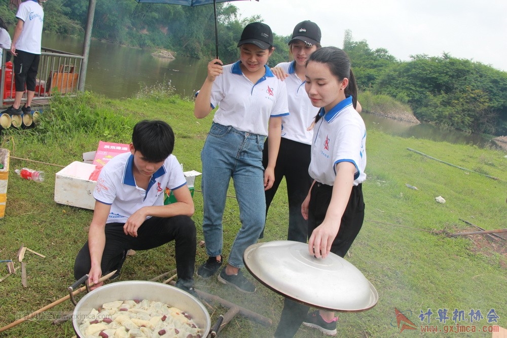 180512xhcy316.JPG