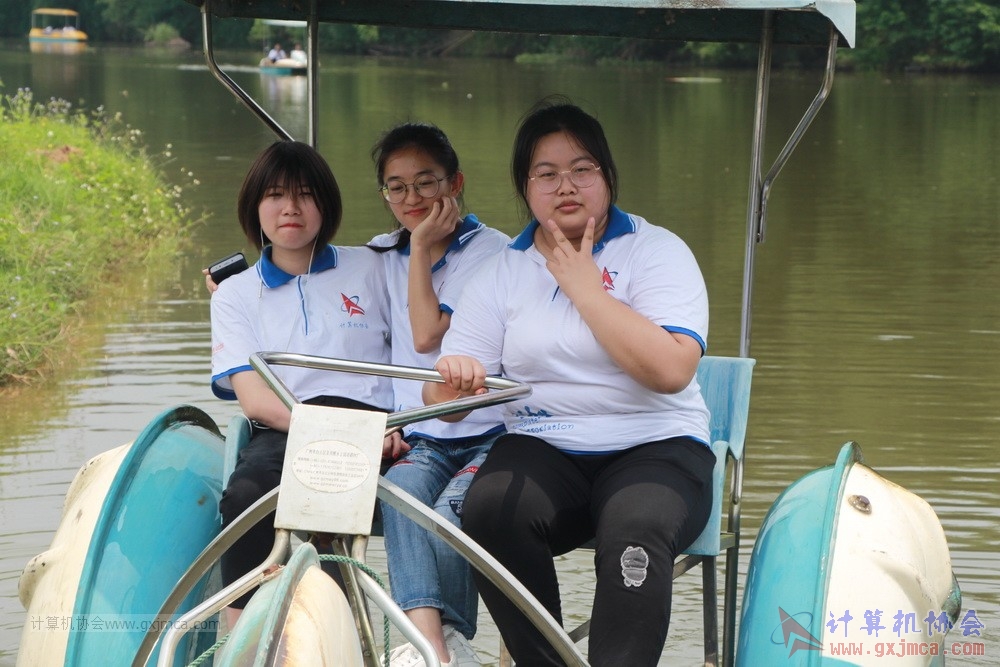 180512xhcy358.JPG