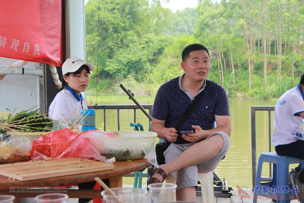 180512xhcy372.JPG