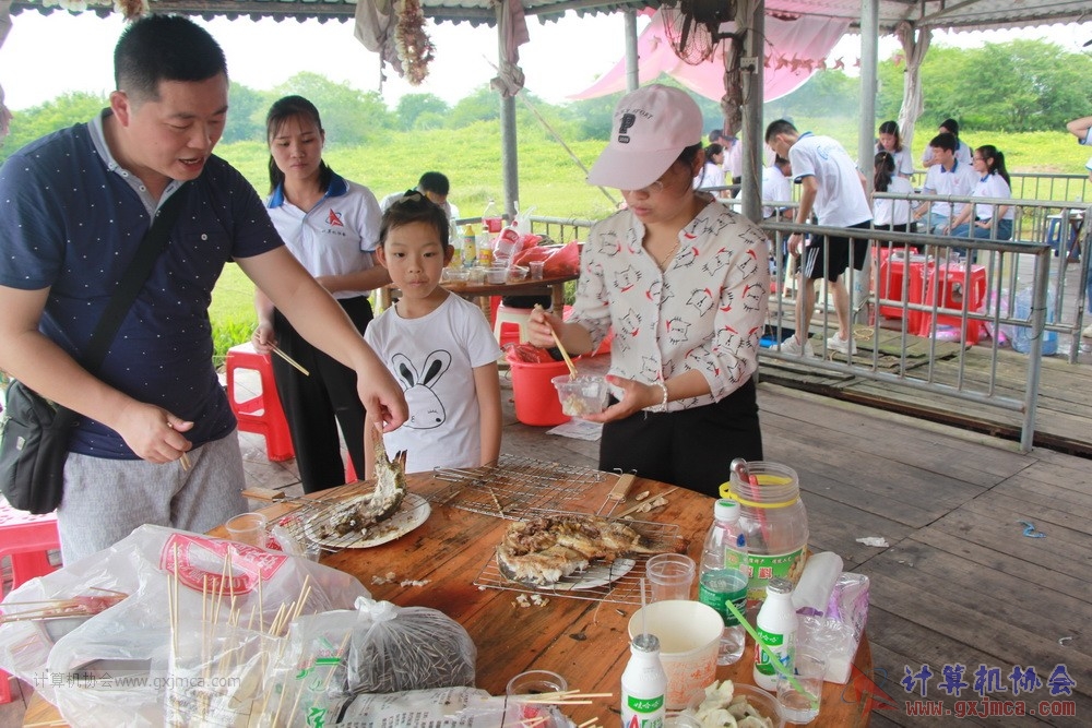 180512xhcy400.JPG
