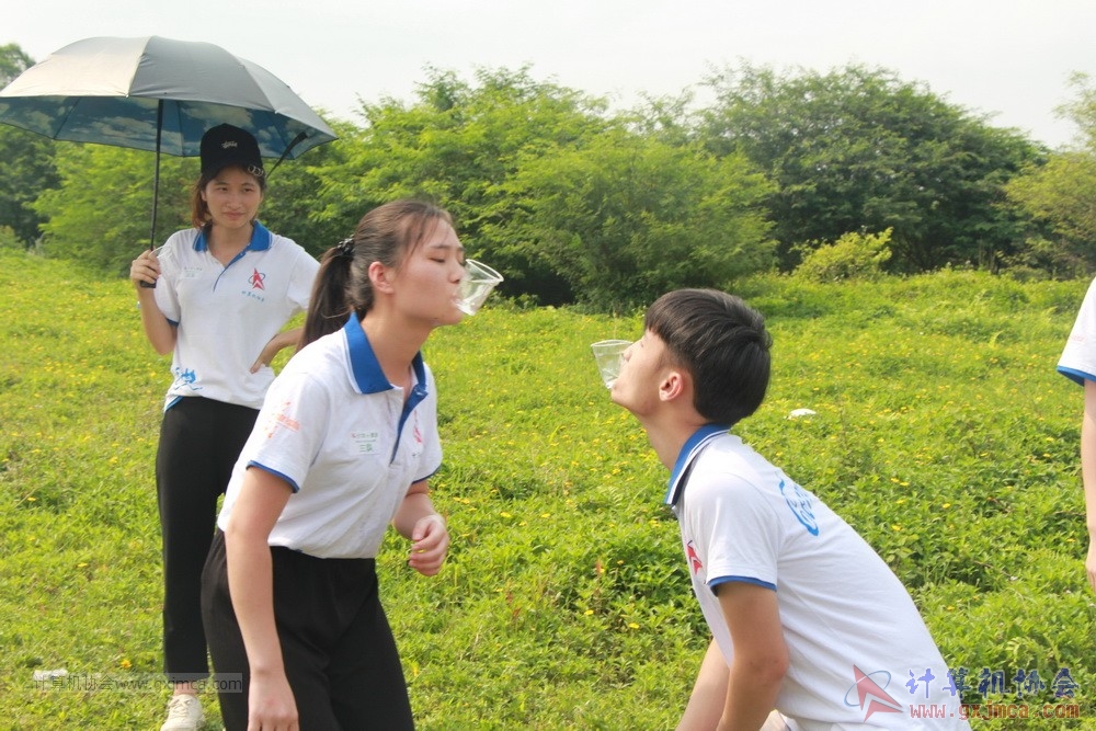180512xhcy590.JPG