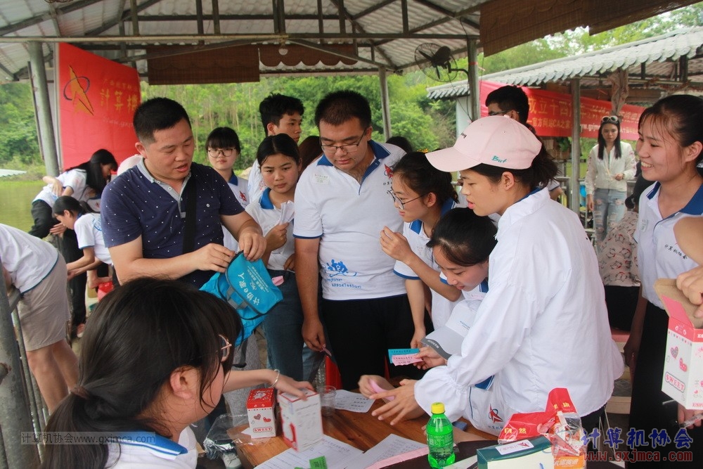 180512xhcy684.JPG