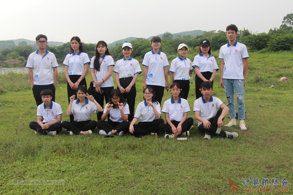 180512xhcy766.JPG