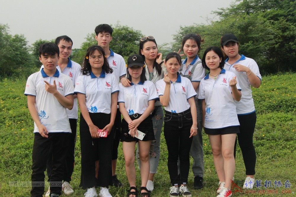 180512xhcy775.JPG