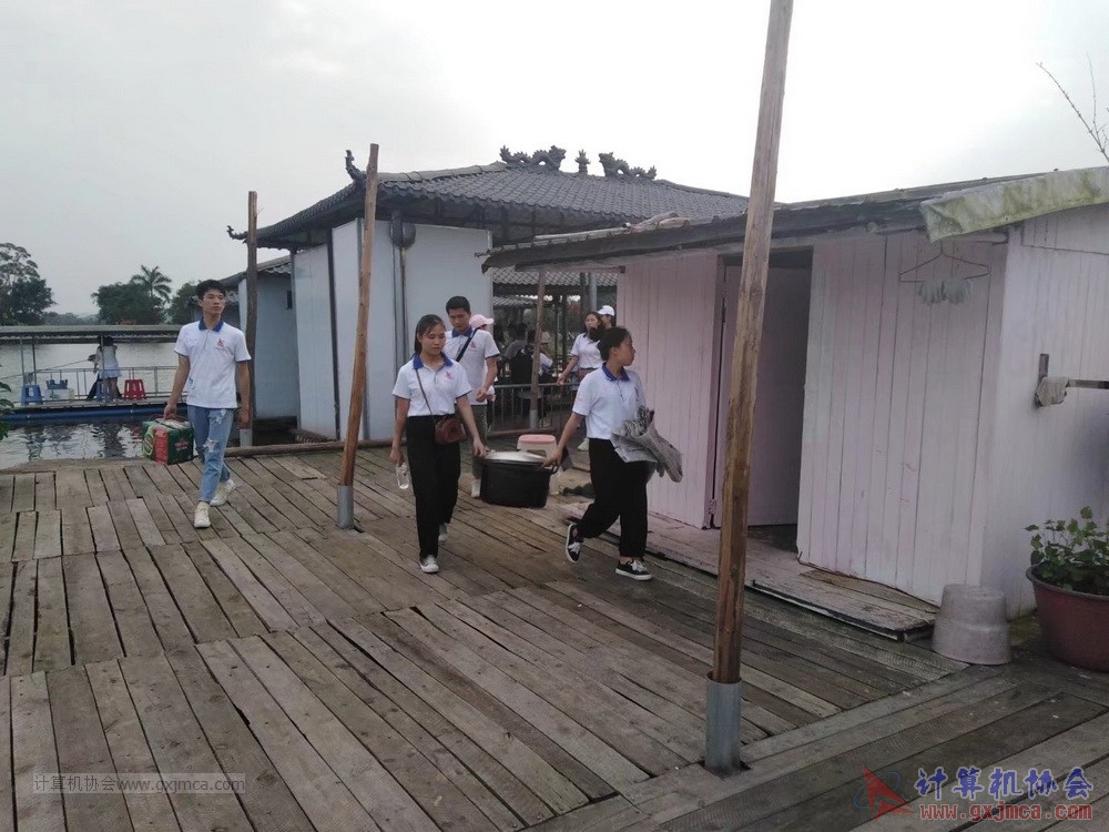 180512xhcy029.jpeg