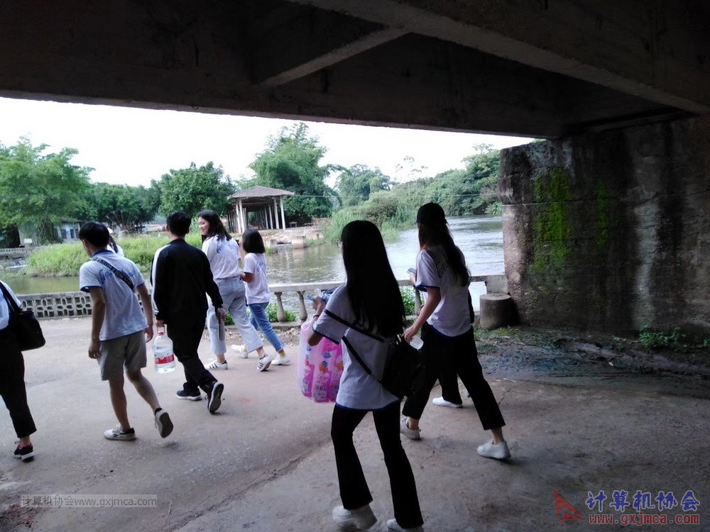 180512xhcy037.jpeg