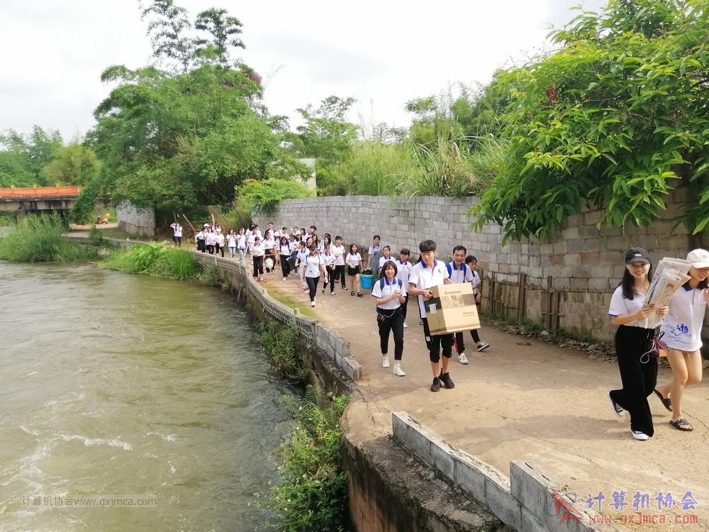 180512xhcy190.jpg
