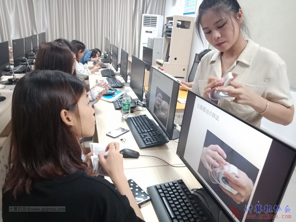 20190605xhksdsjspxhd30.jpg