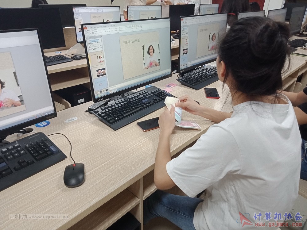 20190605xhksdsjspxhd70.jpg