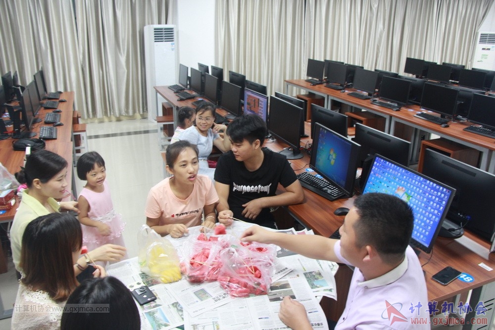 20190607xhqqjhzsrjgddwj20.JPG