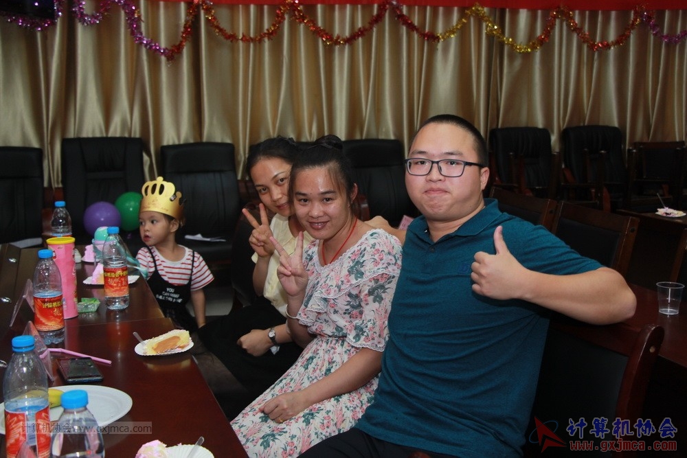 20190615qxhclssznghxh14ssrparty506.JPG