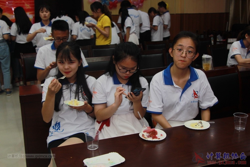 20190615qxhclssznghxh14ssrparty514.JPG