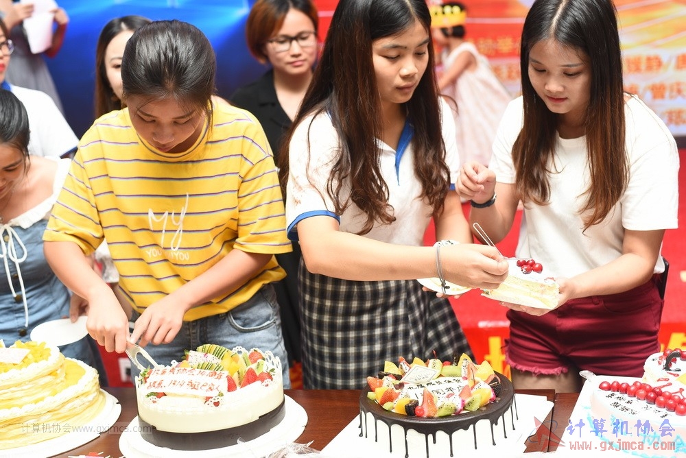 20190615qxhclssznghxh14ssrparty818.JPG