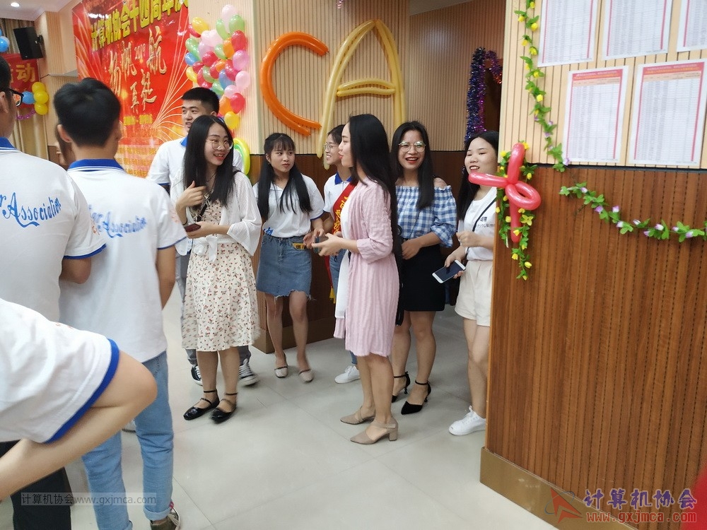 20190615qxhclssznghxh14ssrparty916.jpg