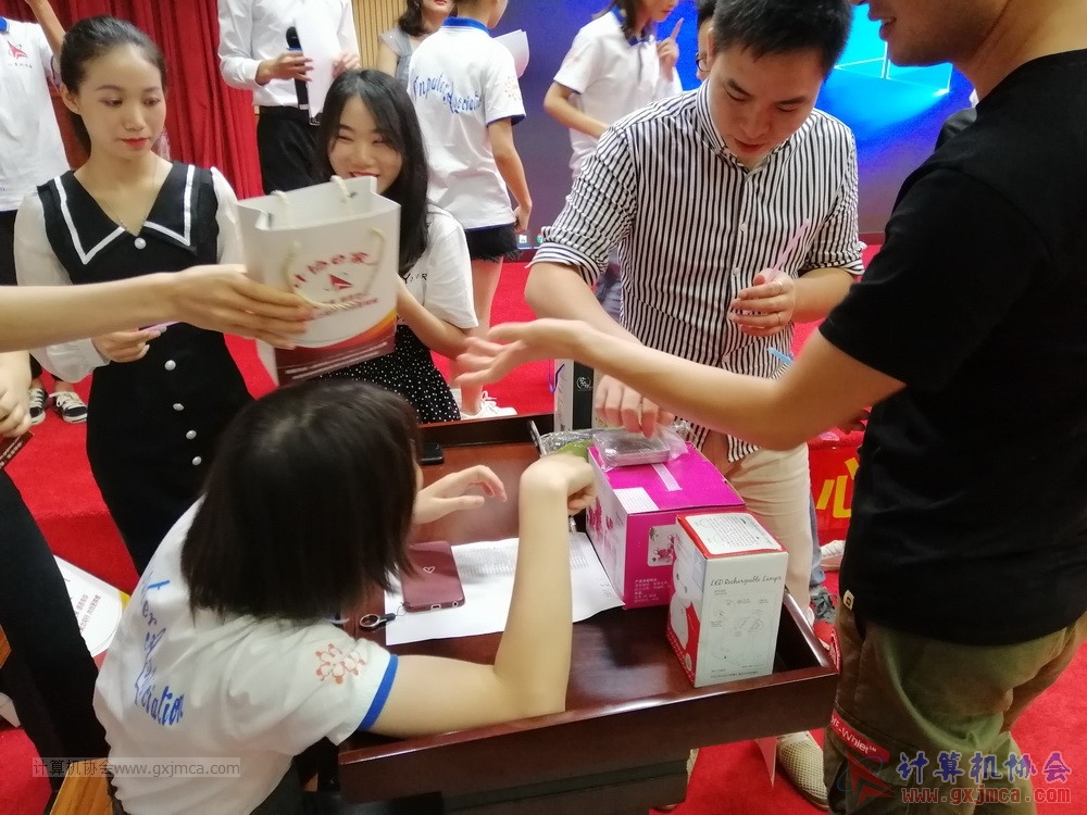 20190615qxhclssznghxh14ssrparty1085.jpg