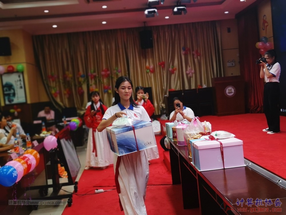 20190615qxhclssznghxh14ssrparty1177.jpg
