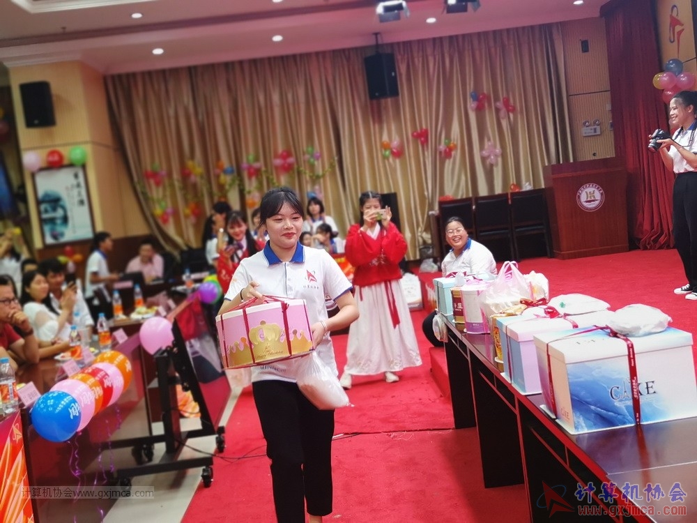 20190615qxhclssznghxh14ssrparty1178.jpg