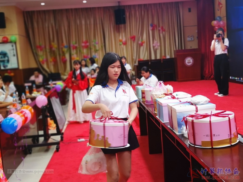 20190615qxhclssznghxh14ssrparty1185.jpg