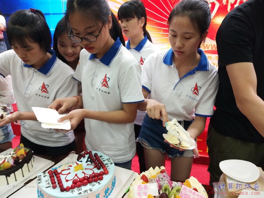 20190615qxhclssznghxh14ssrparty1240.jpg