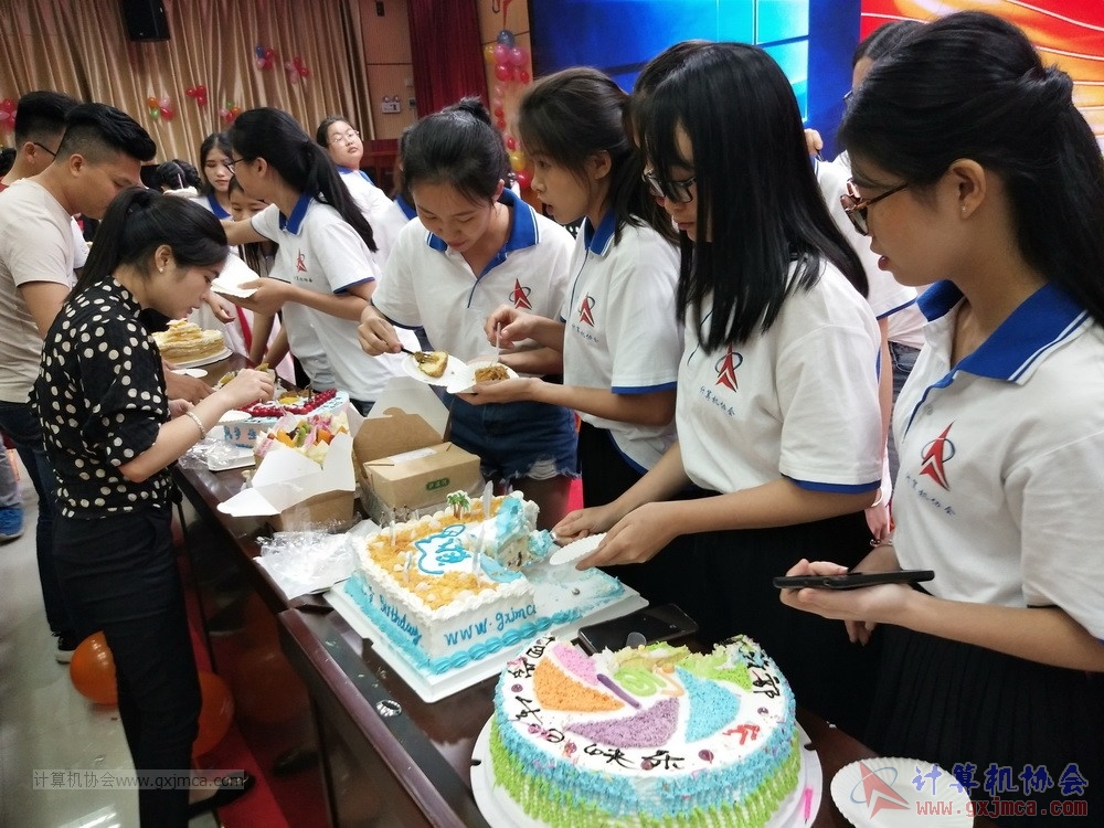 20190615qxhclssznghxh14ssrparty1254.jpg
