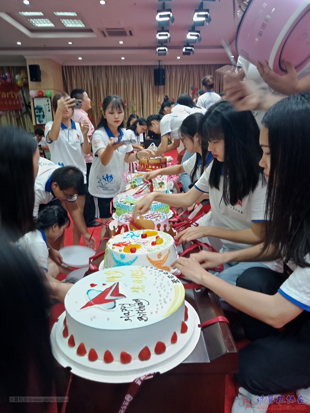 20190615qxhclssznghxh14ssrparty1351.jpg