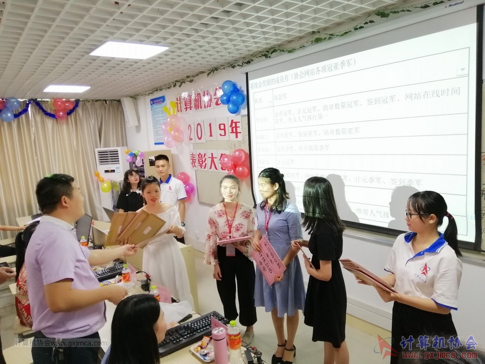 190623xhpybzdh94.jpg