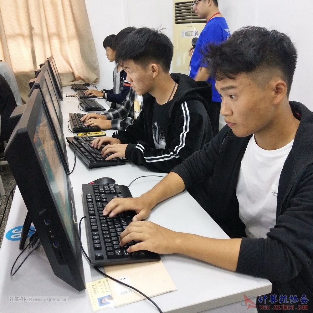 20191103xh19jygdzkh79.jpg