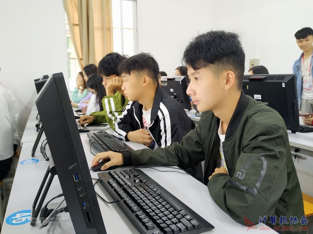 20191113Exceldzbgclpx19.jpg