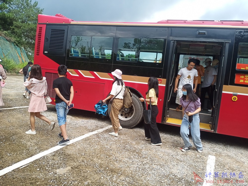 200620CA15jh239.jpg