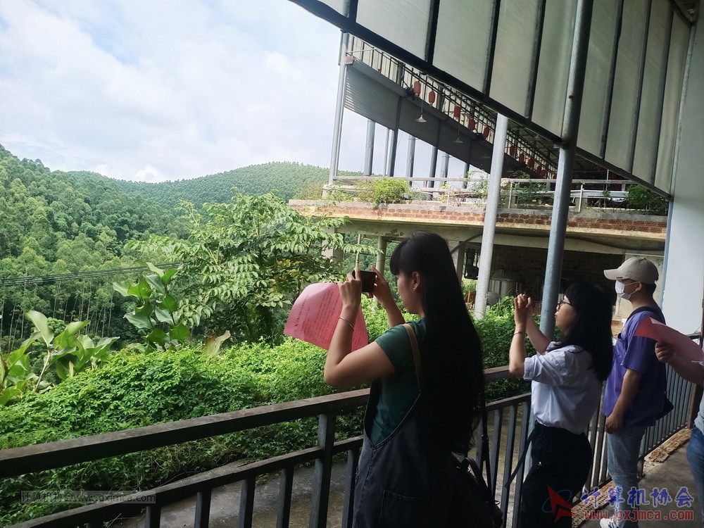 200620CA15jh330.jpg