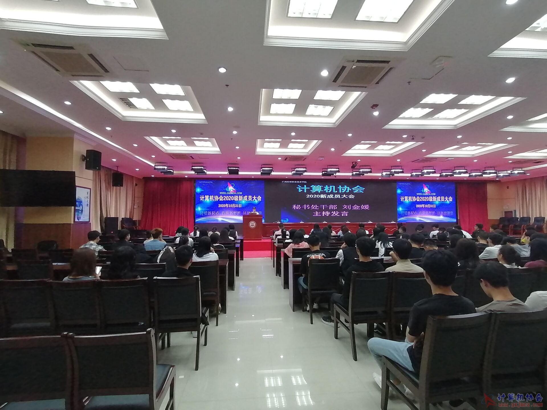 -3ef105cfa278179f.jpg